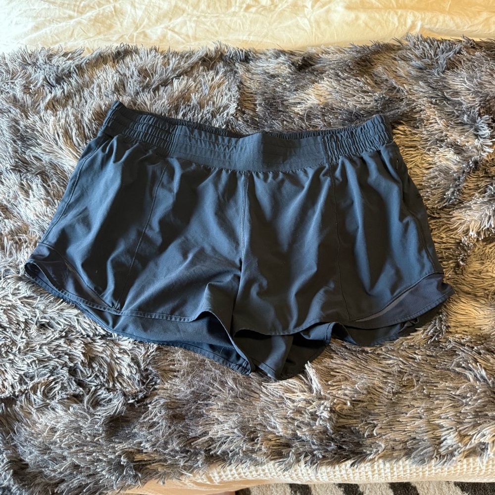 NAVY 4 inch lululemon hotty hots